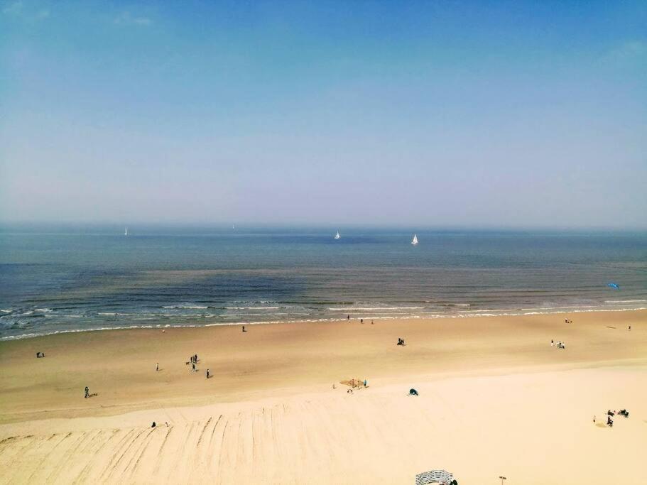 Lovely N° 9 Op Ieder Moment Een Prachtig Zeezicht & Zwembad Middelkerke Bagian luar foto